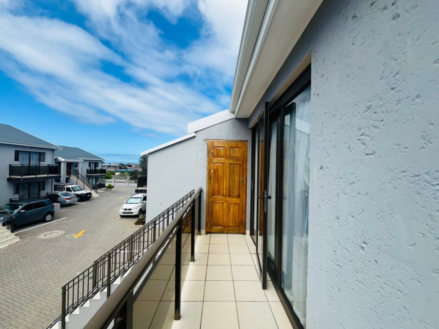 To Let 2 Bedroom Property for Rent in Hartenbos Central Western Cape